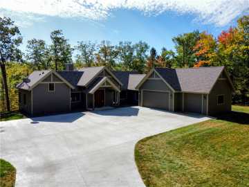 Hayward, WI: 11299 W Seagull Lane