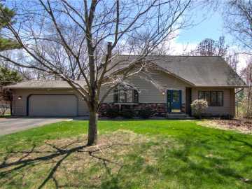 Menomonie, WI: 2916 N Plum Tree Circle