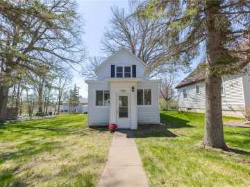 Stanley, WI: 336 E 4th Avenue