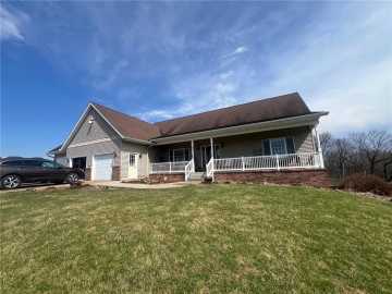 Arcadia, WI: 20321 Hoff Lane