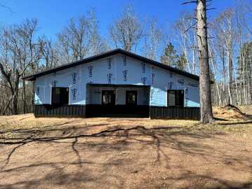 Danbury, WI: 29075 Deerpath Pass