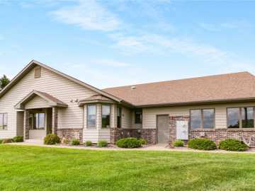 Eau Claire, WI: 2504 E Princeton Avenue