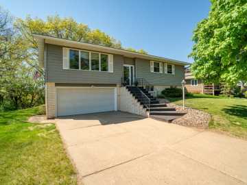 Eau Claire, WI: 1115 City View Drive