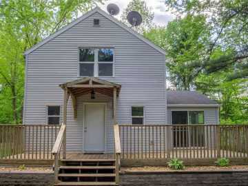 Eau Claire, WI: 2572 90th Street