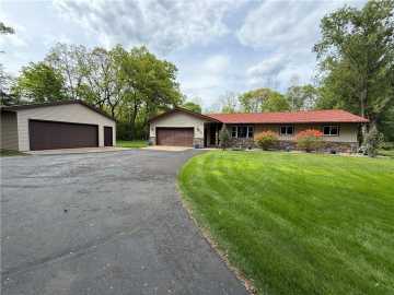 Eau Claire, WI: 2808 N Hubbard Drive