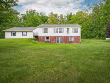 Menomonie, WI: E4703 430th Avenue