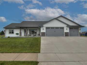 Chippewa Falls, WI: 1040 Wissota Green Parkway