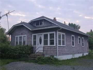 Lublin, WI: W13332 North Street