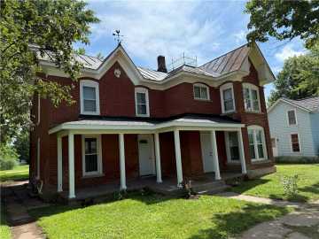 Chippewa Falls, WI: 15 S Culver Street
