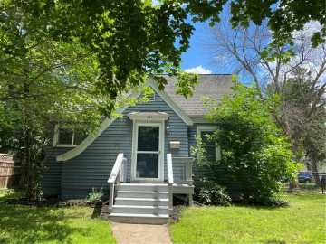 Eau Claire, WI: 627 Deyo Avenue