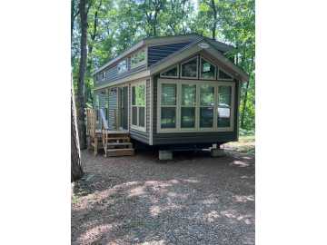 Webster, WI: 28134 Overland Trailway