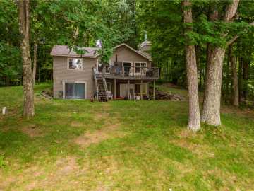 Hayward, WI: 10832 N Linden Road