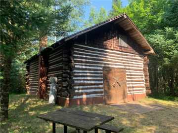 Glidden, WI: 17564 Forest Road 1285
