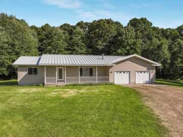 Colfax, WI: 2145 90th Avenue