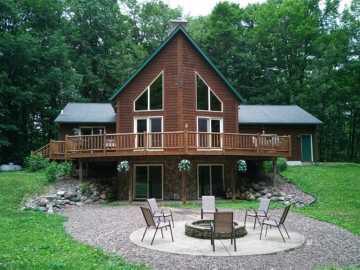 New Auburn, WI: 14534 290th Avenue