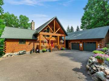Cumberland, WI: 2529 3 1/4 5th Street