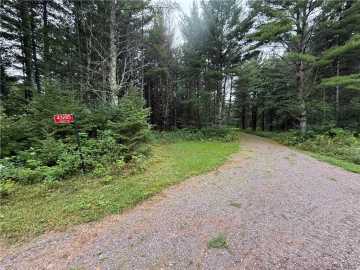 Cable, WI: 43285 August Circle
