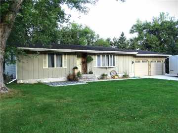 Durand, WI: 1211 Jerry Avenue