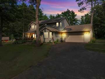 Cameron, WI: 1952 16 1/2 Avenue