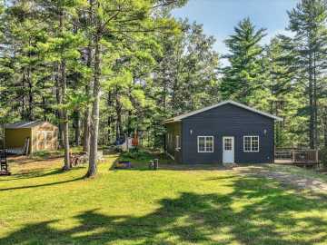Cable, WI: 9491 Totogatic Road
