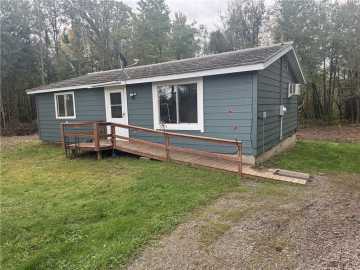 Glen Flora, WI: 3621 W Town Line Road