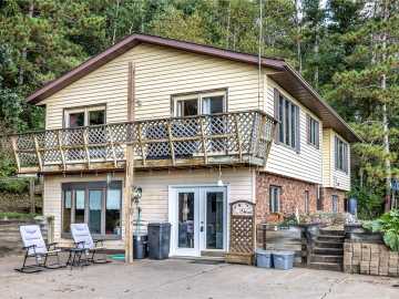 Blair, WI: N26144 Joe Coulee Road