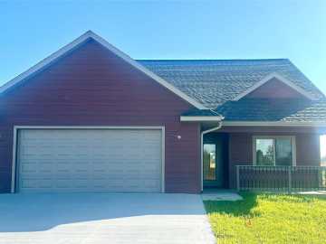 Colfax, WI: 112 Dunn Street
