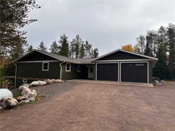 Hayward, WI: 9448 N Brodi Lane