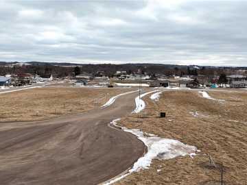 Independence, WI: 36270 Aspen Court