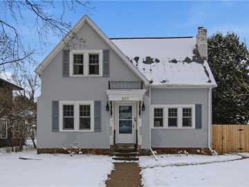 Eau Claire, WI: 227 Mc Kinley Avenue