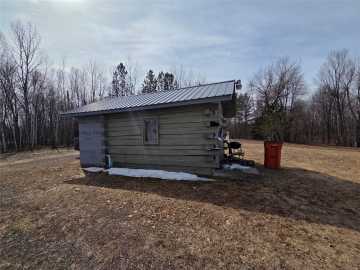 Holcombe, WI: 28762 N Hwy 27 