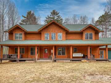 Hayward, WI: 16539 W Acorn Ridge