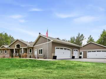 Eau Claire, WI: 909 Thistle Lane