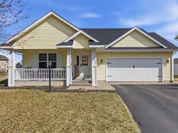 Eau Claire, WI: 4115 John Hart Place