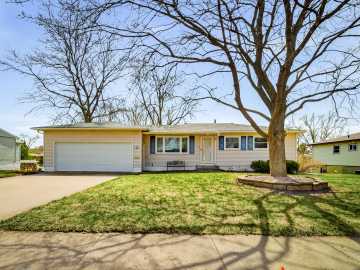 Altoona, WI: 2535 Hayden Avenue