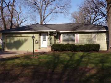 Eau Claire, WI: 3045 Wedgewood Avenue