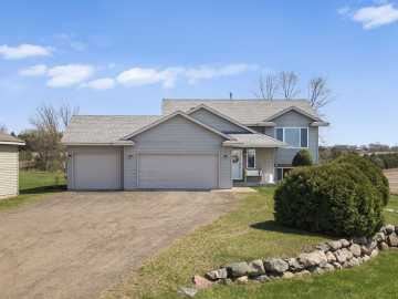 New Richmond, WI: 919 189th Avenue