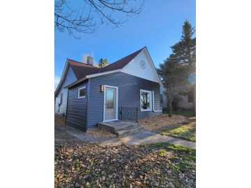 Shell Lake, WI: 112 3rd Avenue