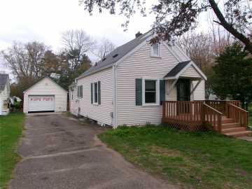 Chetek, WI: 420 Schofield Street