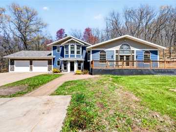 Spooner, WI: N5502 Oakwood Drive 