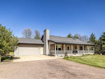 Black River Falls, WI: N8590 Timber Lane