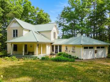 Bruce, WI: W11546 River Ridge Lane