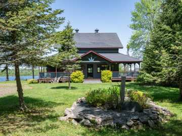Winter, WI: 8800N Sams Lane