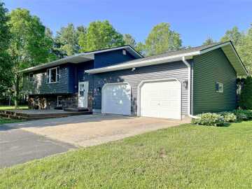 Rice Lake, WI: 2067 17 3/4 Avenue
