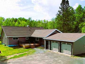 Ladysmith, WI: W9902 Flohr Road