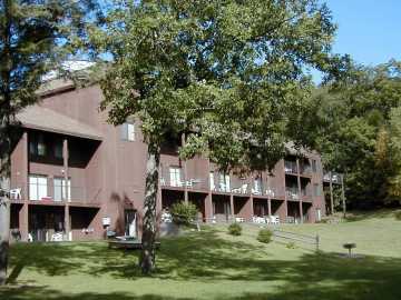 Cable, WI: 42950 Lakewoods Drive