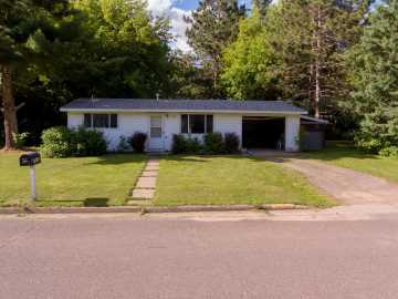 Webster, WI: 7326 Fir E Street