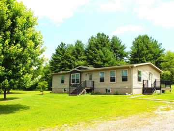 Hixton, WI: N7324 S Sechlerville Road 