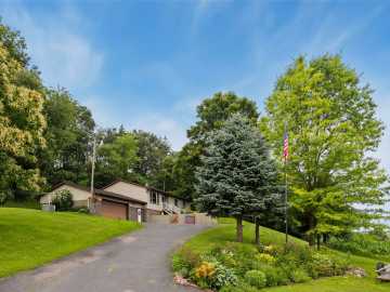 Arcadia, WI: 26399 N Myers Valley Road