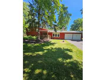 New Richmond, WI: 1823 143rd Street